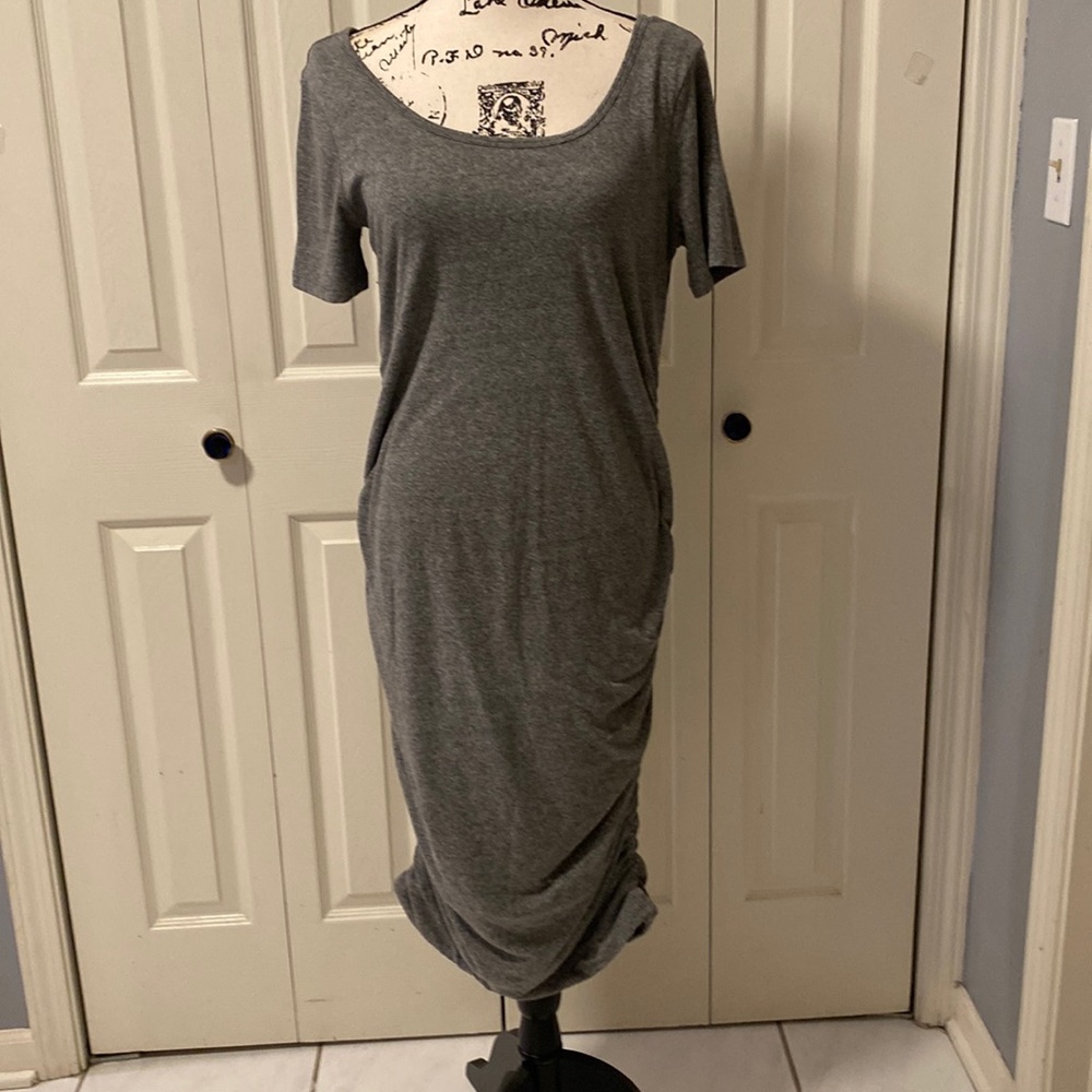 GAP gray ruched maternity dress size Med